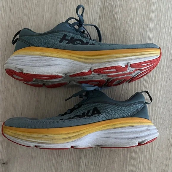 Hoka Blue Bondi 8 Y
Running Shoes 8.5 wide. EUC. Amazing shoes. - Picture 3 of 9